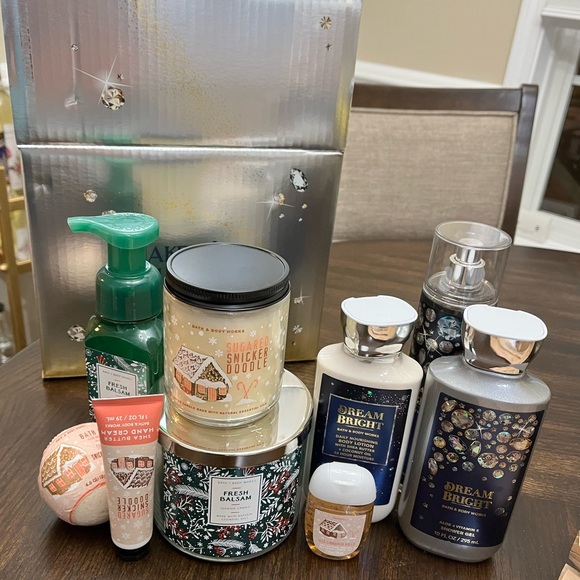 Make Joy Happen Bath and Body Works Gift Set - Picture 2 of 2